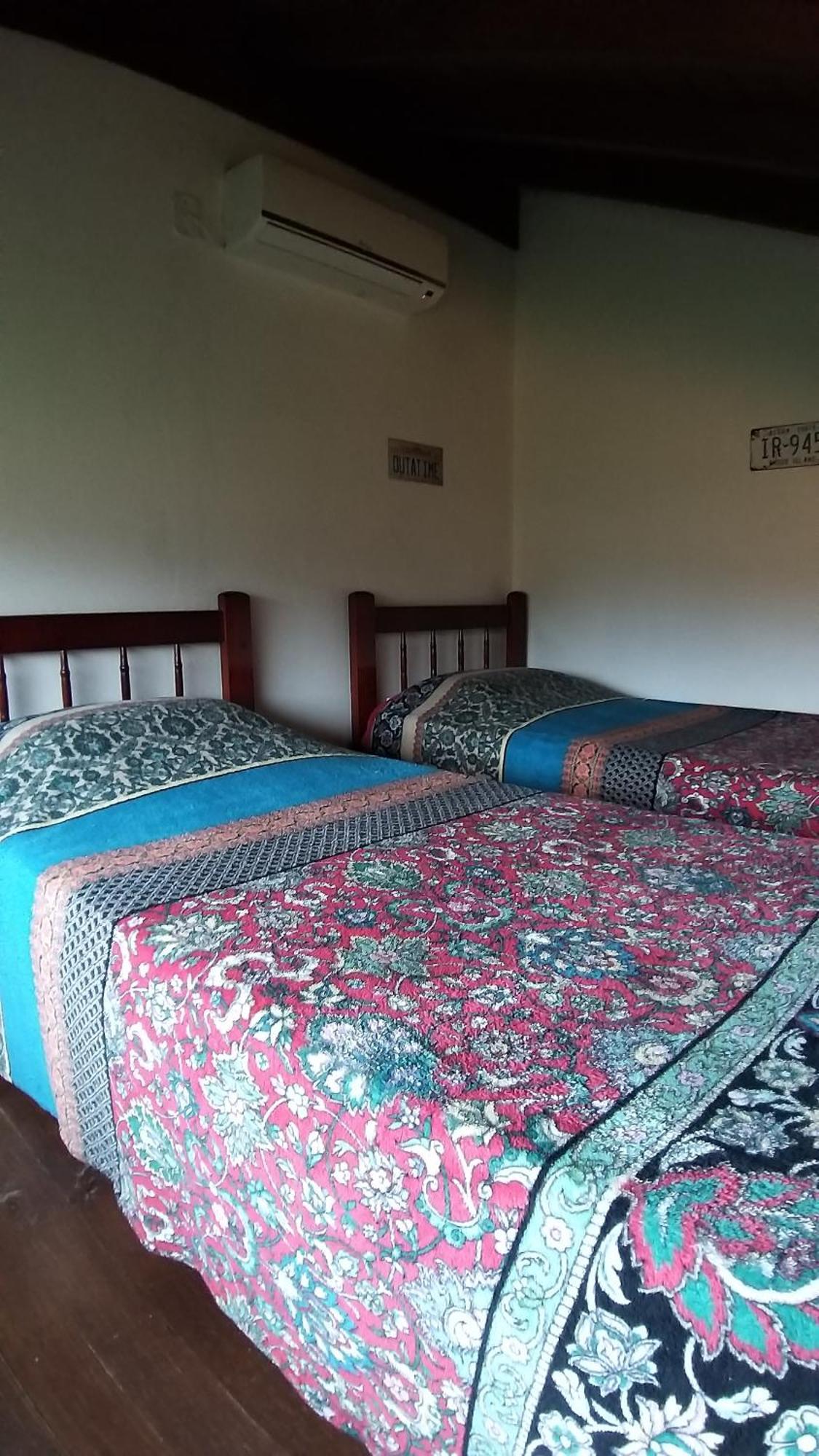 Santa Monica Hospedaria Прайя-ду-Роза Стая снимка